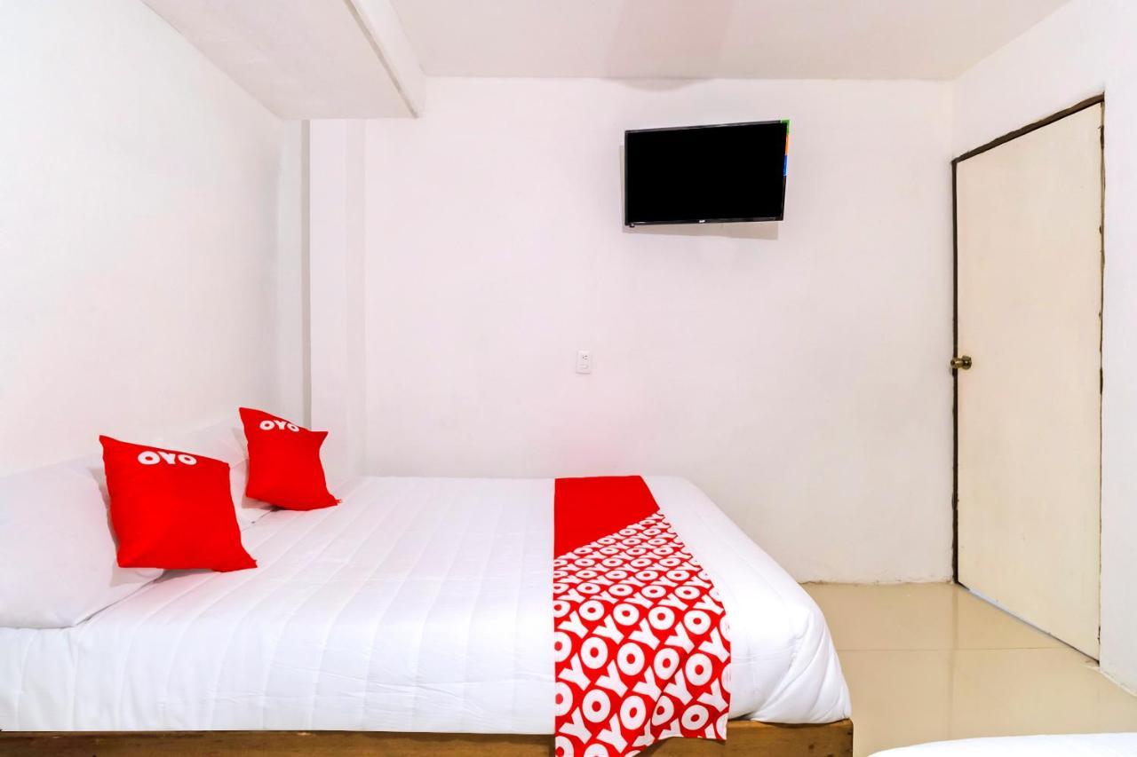 Oyo Hotel Punta Guadalupe, San Cristóbal de Las Casas Eksteriør billede