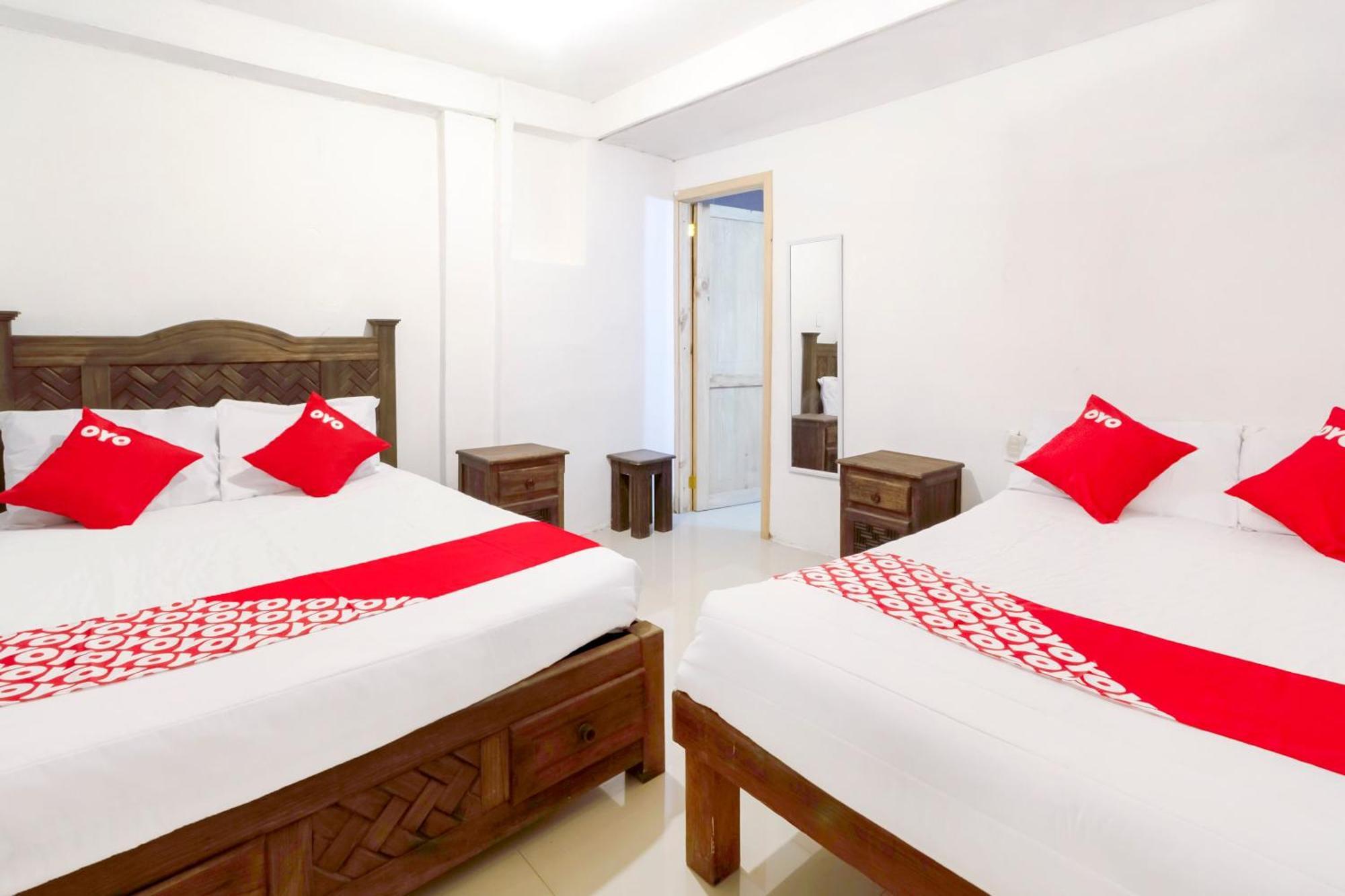 Oyo Hotel Punta Guadalupe, San Cristóbal de Las Casas Eksteriør billede