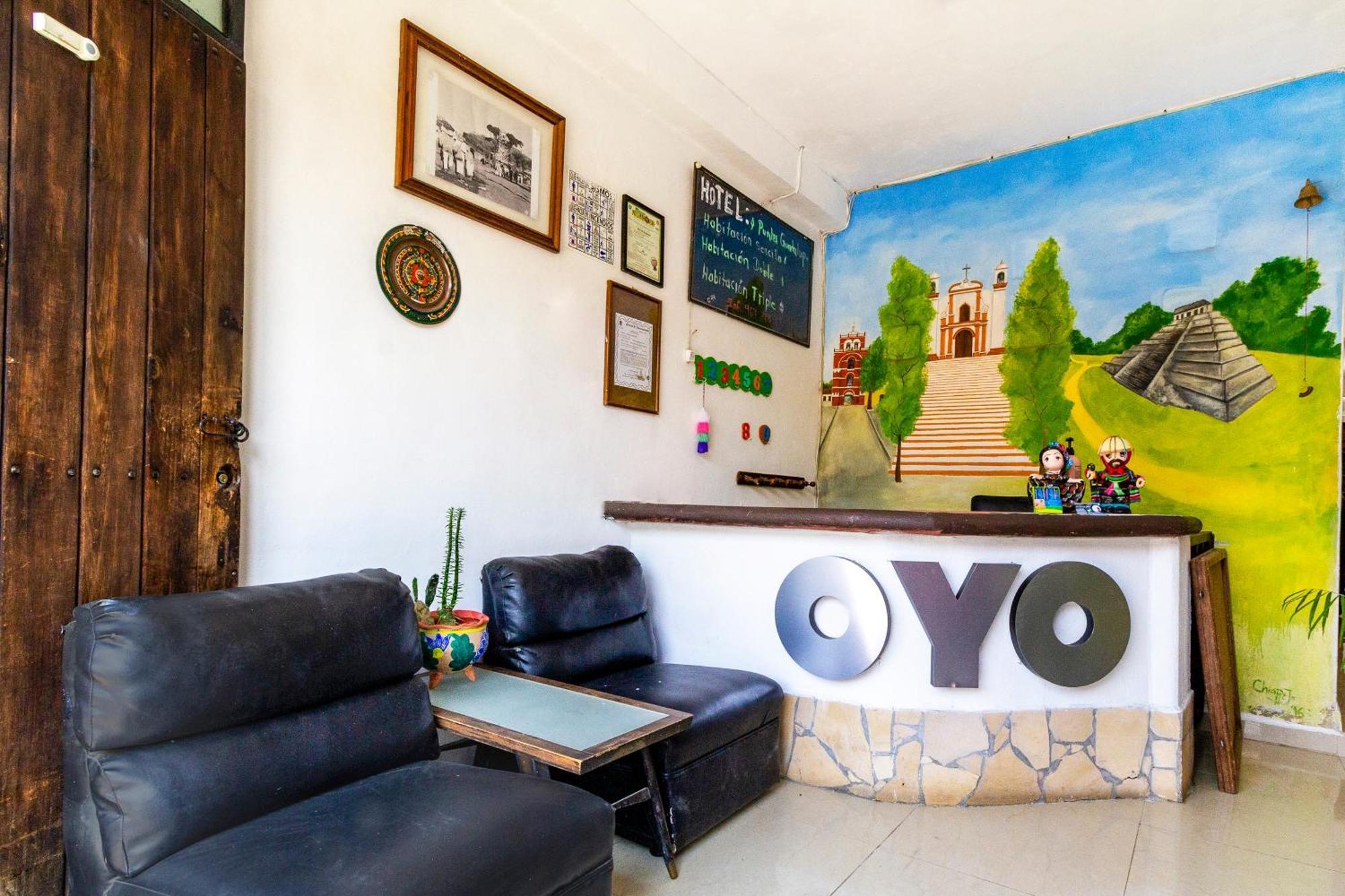 Oyo Hotel Punta Guadalupe, San Cristóbal de Las Casas Eksteriør billede